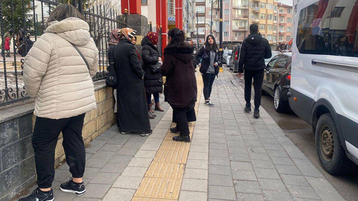 Sivas'ta 4,2 büyüklüğünde deprem