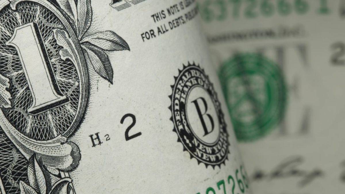 Hapse girmek için 1 dolarlık banka soygunu yaptı