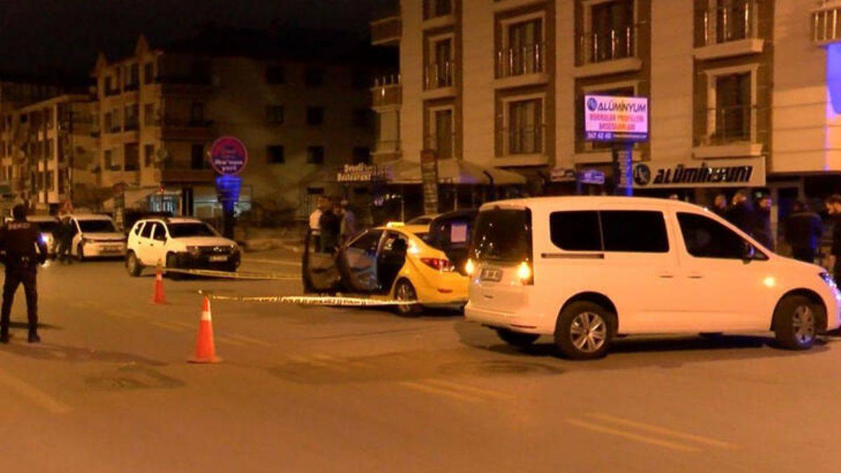 Kız arkadaşını öldüren şüpheli, takside intihar etti