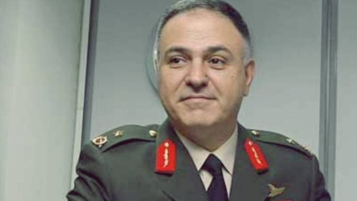 Orgeneral Metin Gürak kimdir?