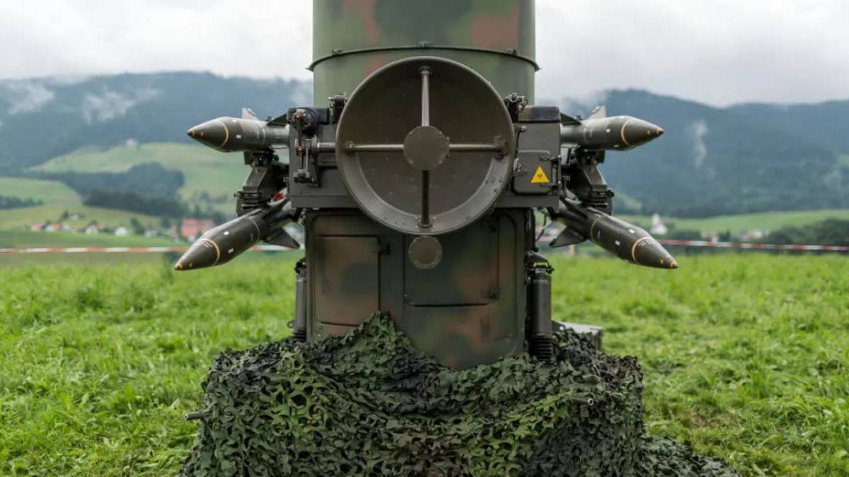 Ukrayna'ya gitmesin diye ellerindeki füzeleri imha ediyorlar