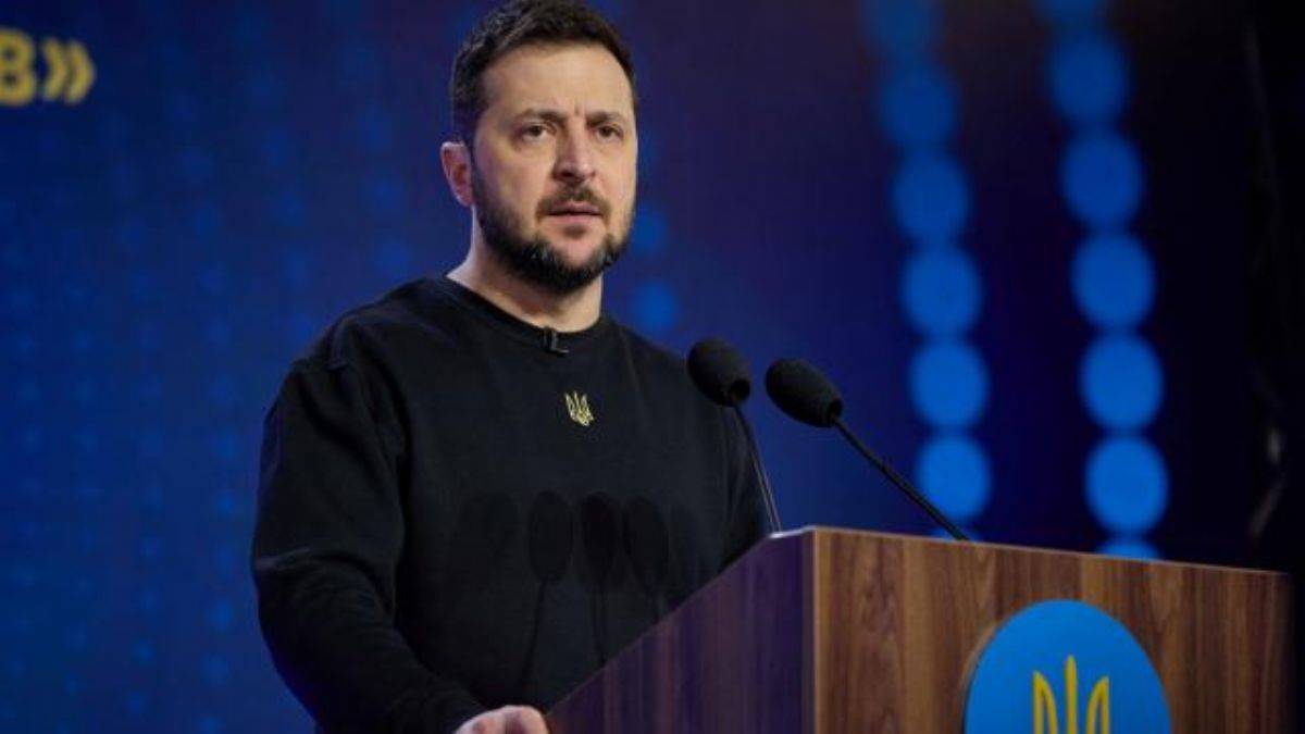 Zelenskiy: Rus füzesi Kramatorsk şehir merkezine isabet etti