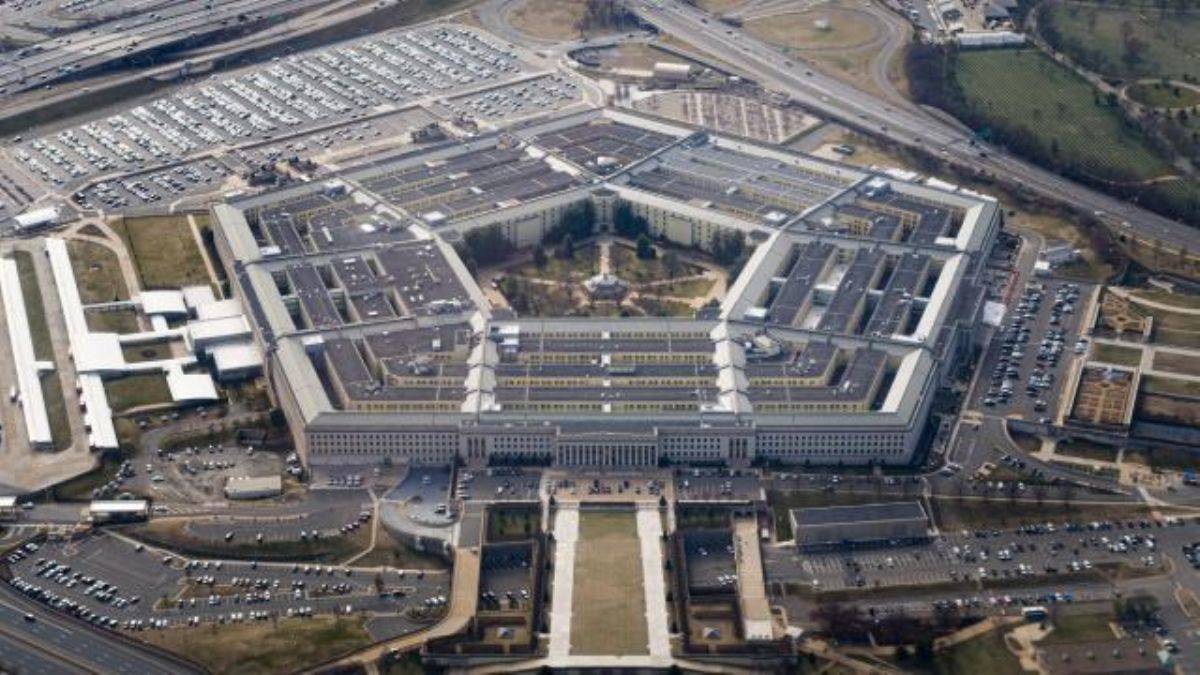 Pentagon'un otoparkında bir ABD askeri aracında ölü bulundu
