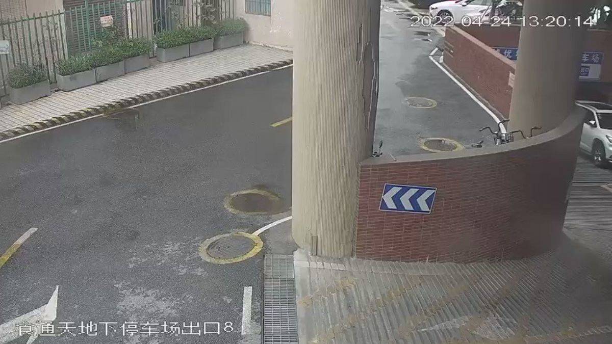 Kameraya yansıyan ilginç kaza