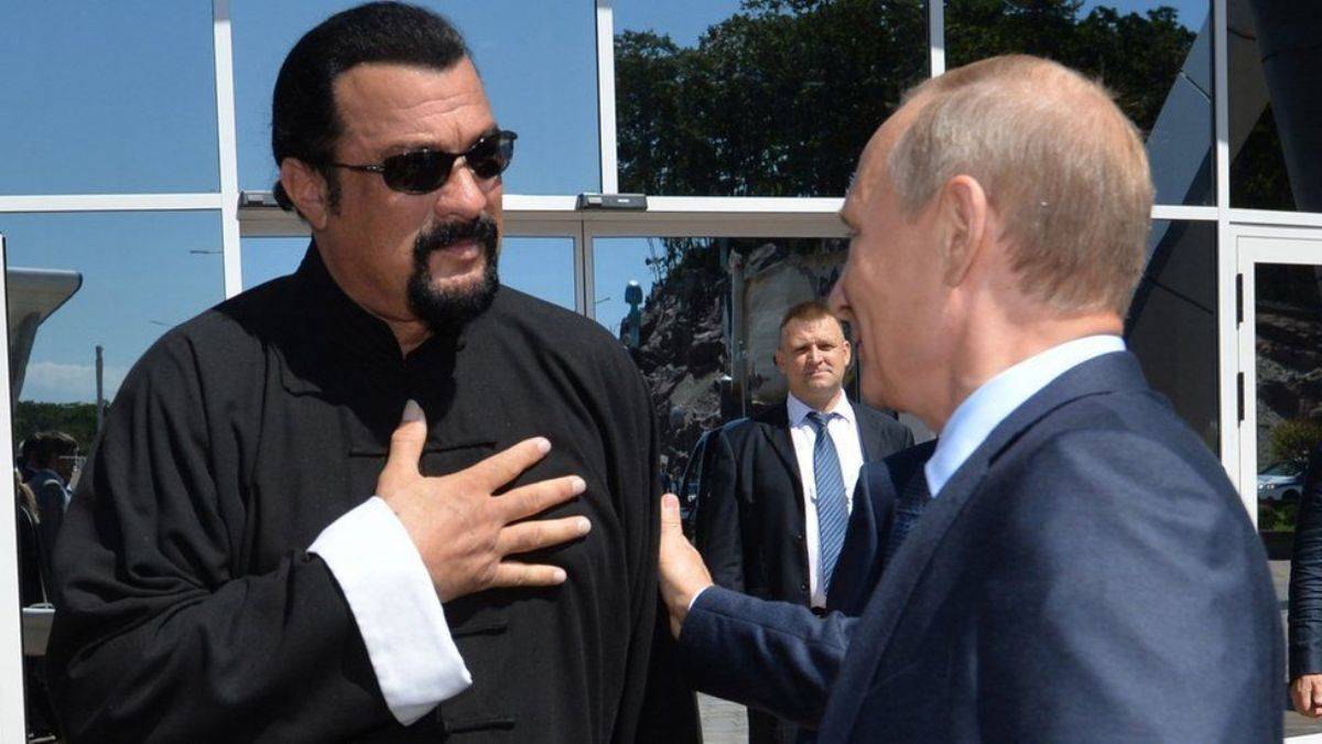 ABD'li aktör Steven Seagal: Yüzde bir milyon Rus'um