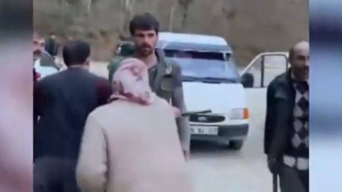 Ormanda dehşet anları! Balta ve sopalarla saldırdılar