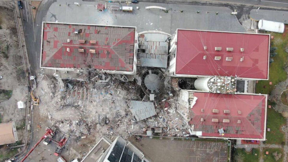 Müteahhit: Yumuşak zemine denk geldim, vazgeçtim