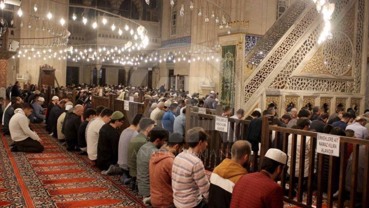 203 Ramazanda Ankara'da hatimle teravih namazı kılınan camiler hangileri | Ankara hatimli teravih kılınan camiler listesi