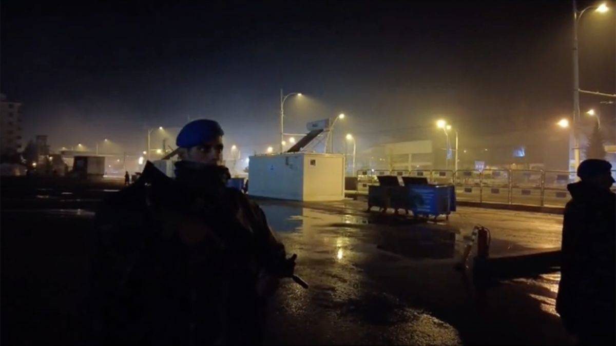 Komandolar Malatya'da, Mehmetçik Hatay'da