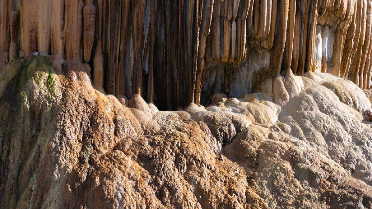 Cezayir'de 'Lanetliler Hamamı'; su sıcaklığı dayanılmaz