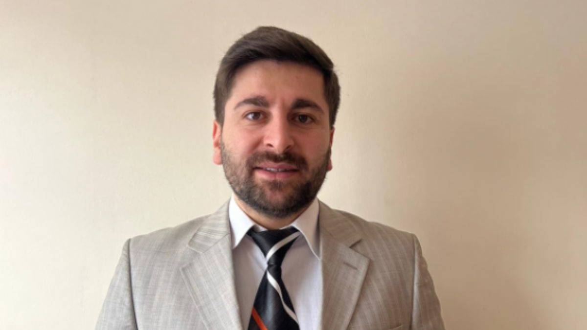 Clinic Saha ceo’su Erhan Saha ile röportajda sorularımızı yanıtlıyor