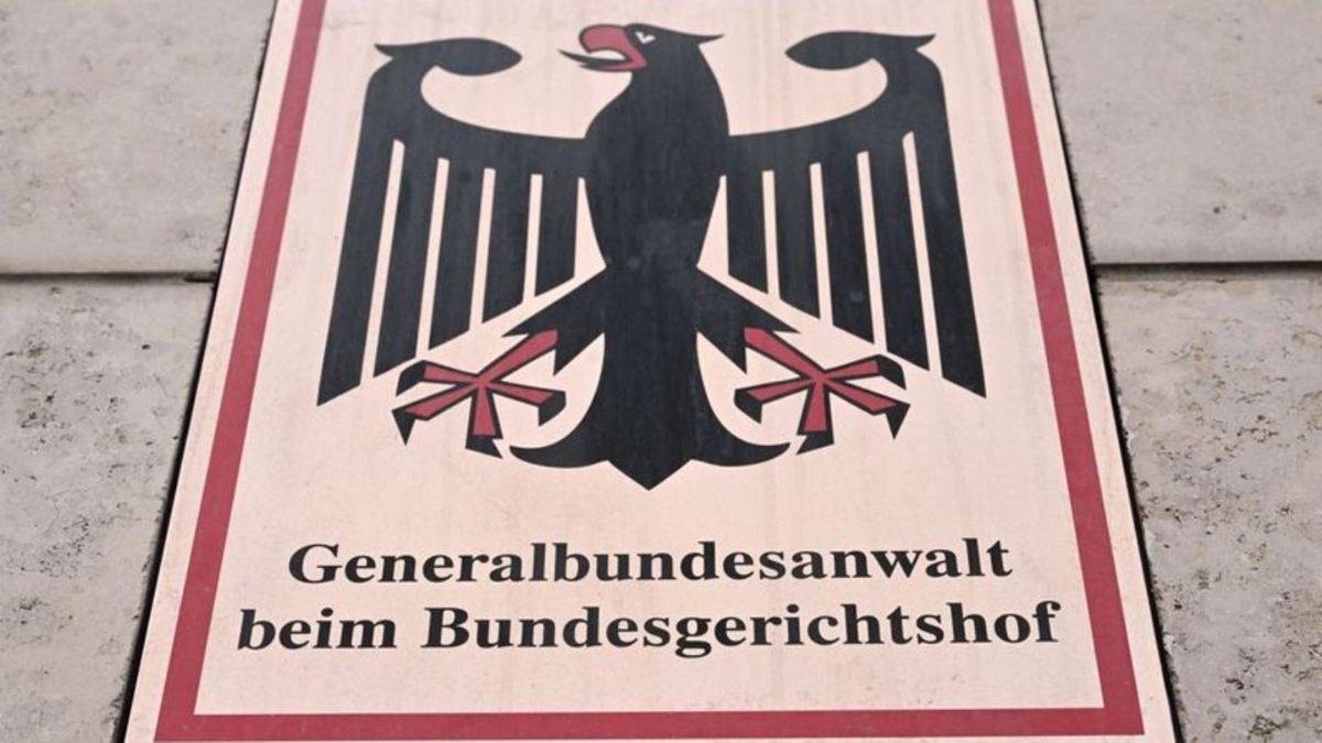 Alman 'İmparatorluk Vatandaşı' örgütü polisle çatıştı