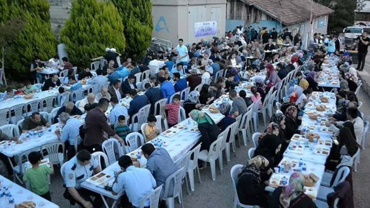 Antalya iftar çadırı 2023 | Antalya'da iftar çadırı nerede var? Antalya (Ramazan çadırı) iftar sofrası hangi ilçe ve mahallede?
