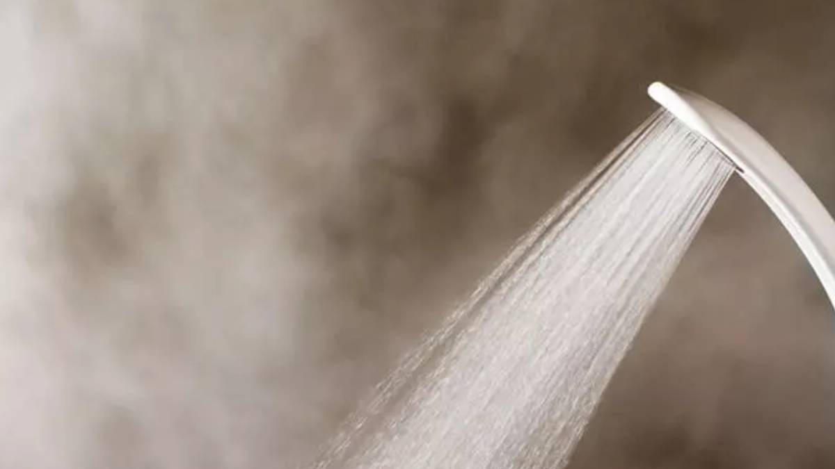 Oruçluyken boşalmak orucu bozar mı? Oruçluyken mastürbasyon kefaret (61 gün orucu) gerektirir mi?