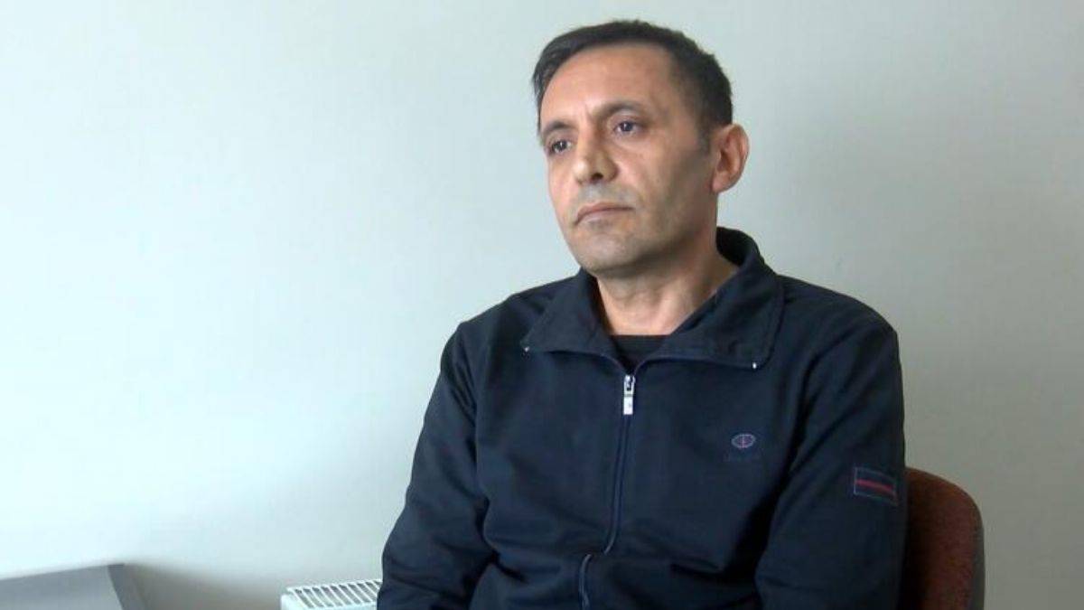 Depremde ölen oğlunun cep telefonunu iade etmek için babadan para istediler