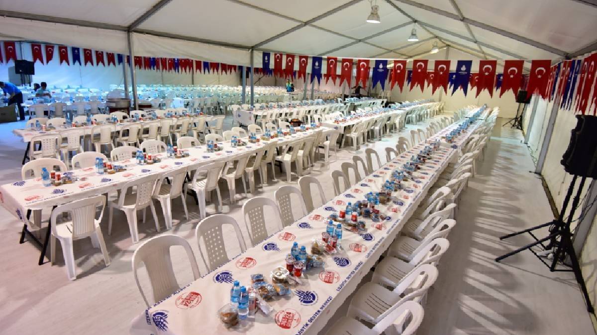 Avcılar, Beylikdüzü, Arnavutköy, iftar çadırı nerede? 2023 İftar çadırı Avcılar, Beylikdüzü, Arnavutköy'de kuruldu mu?