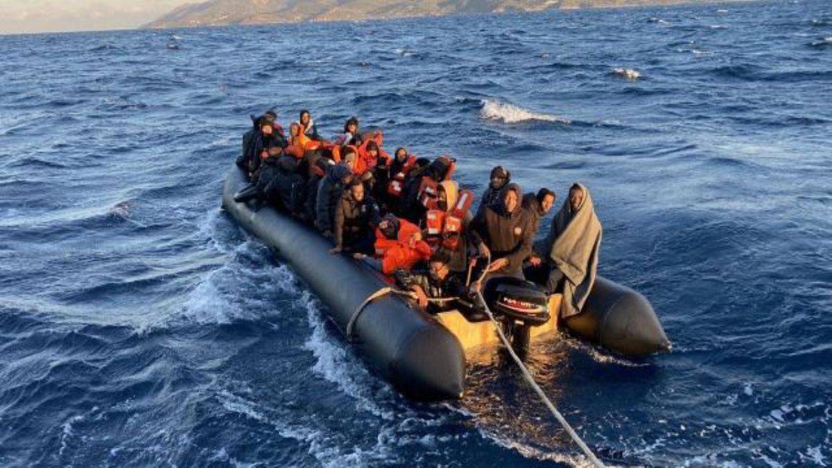 Tunus açıklarında 29 düzensiz göçmenin cansız bedenine ulaşıldı