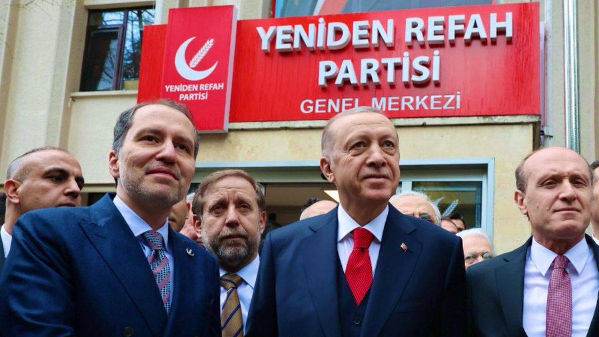 Erdoğan'dan Yeniden Refah Partisi'ne ziyaret