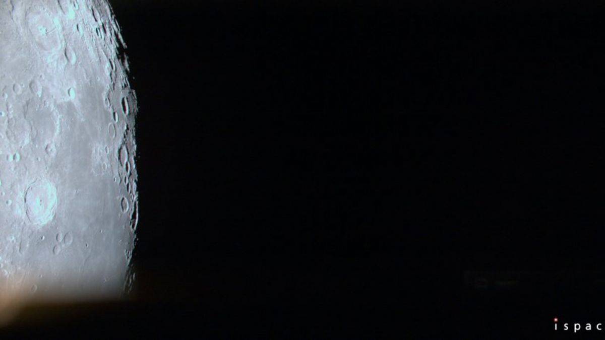 Japon uzay aracından çarpıcı Ay manzarası