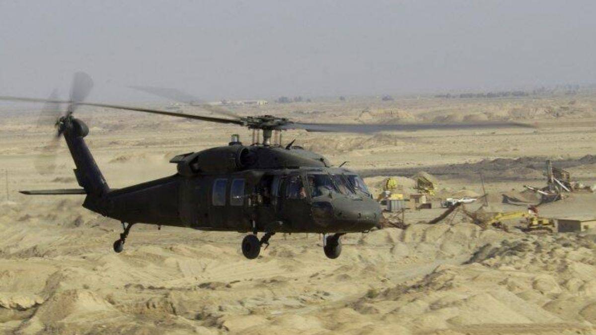 ABD'de düşen iki Blackhawk helikopter kazasında ölü ve yaralılar var