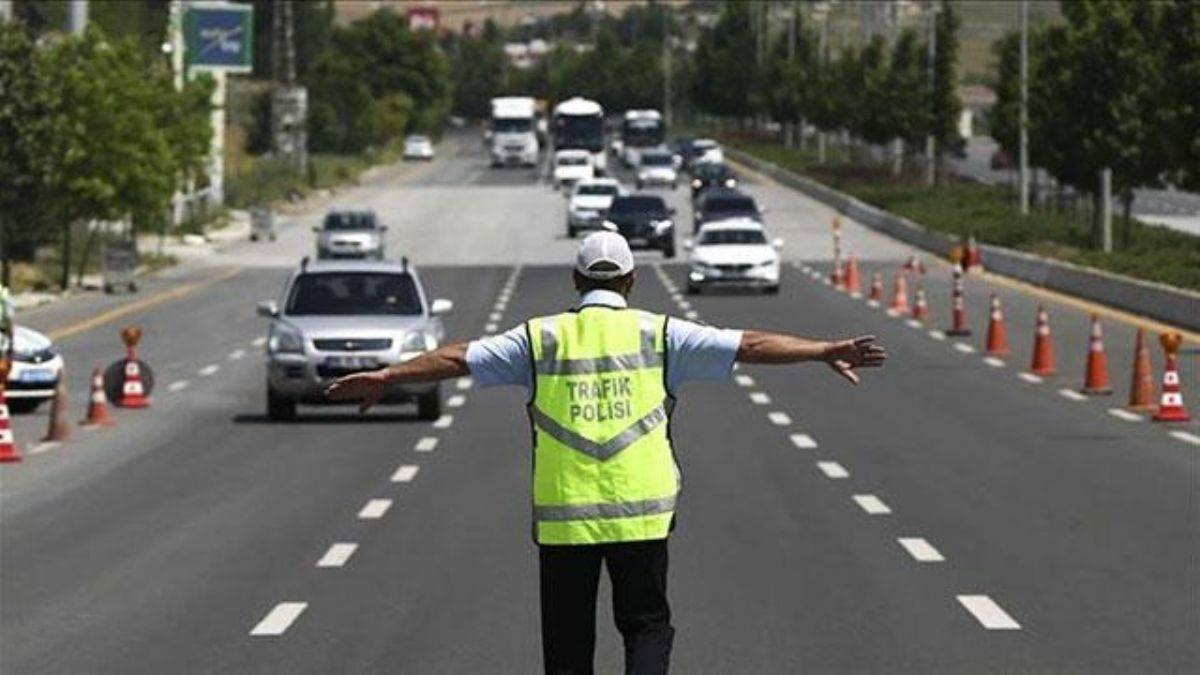 İstanbul'da bugün bazı yollar trafiğe kapatılacak