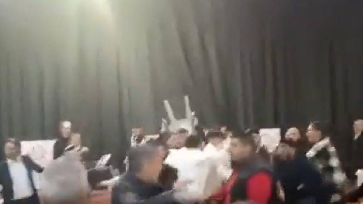 İYİ Parti'de kavga! Saldırı talimatı geldi, ortalık karıştı