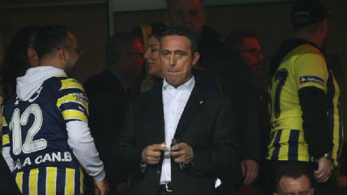 Fenerbahçe Kadıköy'de Beşiktaş'a 4-2 yenildi! Ali Koç'a büyük tepki