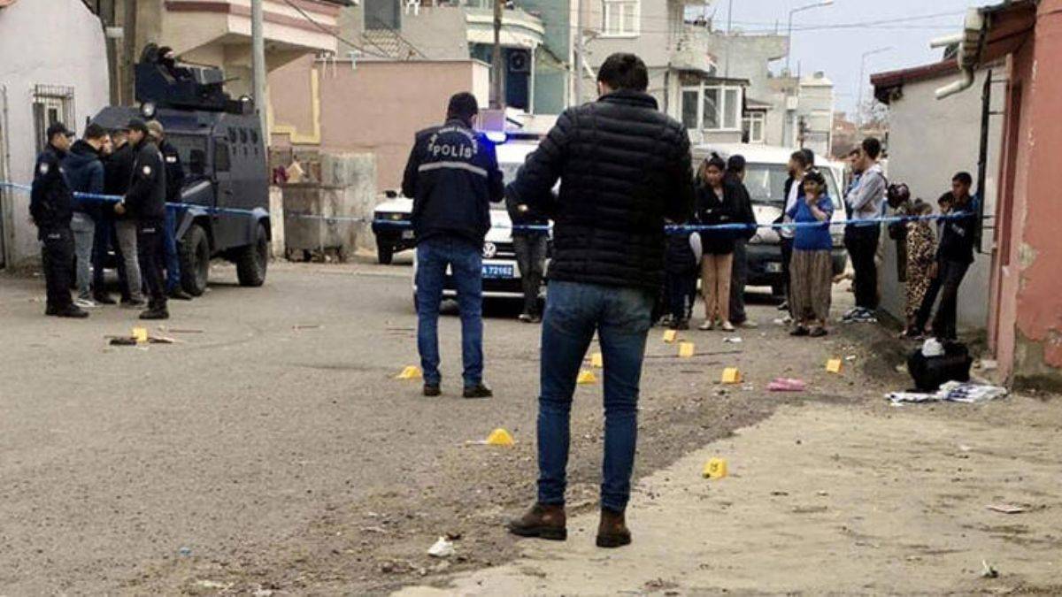 İki aile arasında silahlı kavga: 2 ölü, 3 yaralı