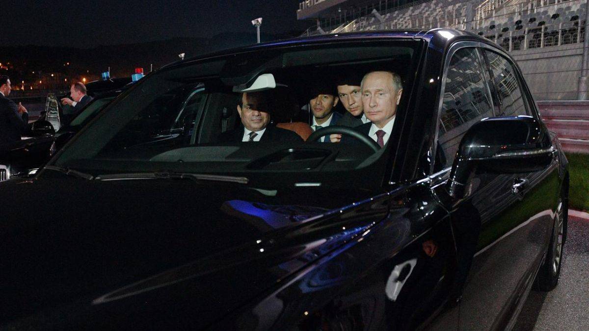 Putin: Rusya'da en büyük üretim düşüşü otomotivde