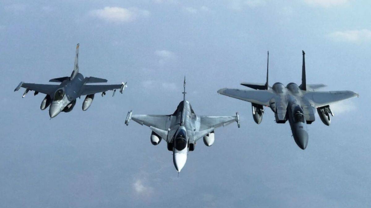 Almanlar Ukrayna'ya savaş uçağı verilmesini istemiyor