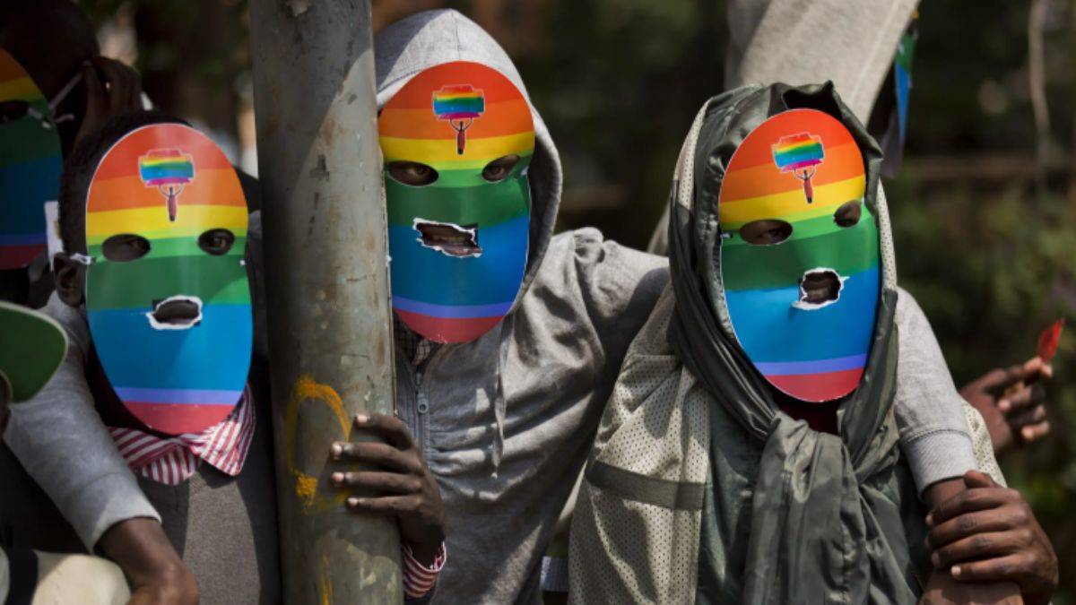 Uganda Devlet Başkanı: Afrika, dünyayı LGBT'den kurtarmalı