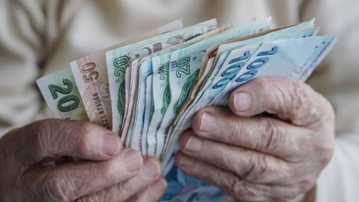 Emekli maaşı 14 Nisan'da mı yatacak? SSK emekli maaşı Ramazan ayında 14-15-16 Nisan'da mı alınacak?