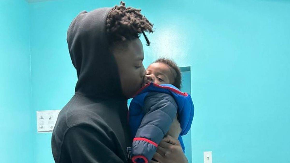 Amerikan polisinin 17 yaşındaki genci sırtından vurarak öldürdüğü görüntüler ortaya çıktı