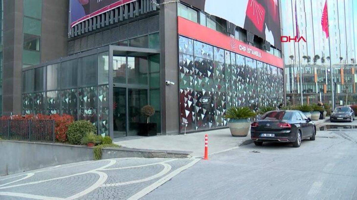 CHP İl binasına silahlı saldırı iddiası