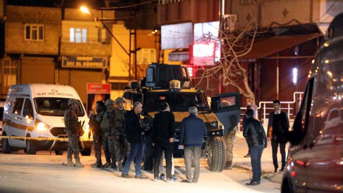 Gaziantep'te silahlı kavga: 1'i polis 2 ölü, 2 yaralı
