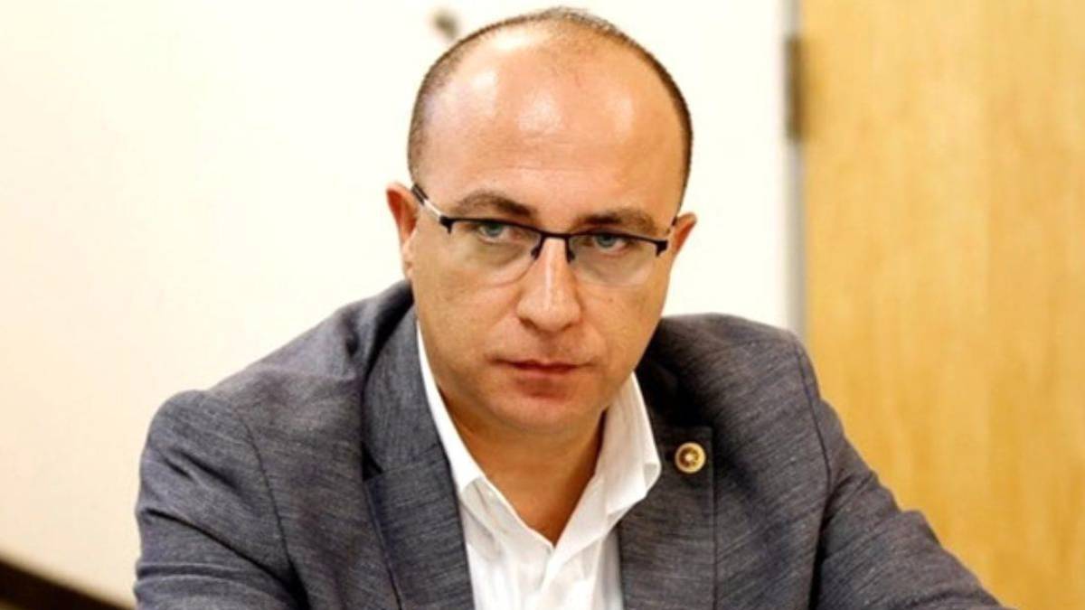 İzzet Ulvi Yönter kimdir? İstanbul MHP milletvekili adayı İzzet Ulvi Yönter nereli?