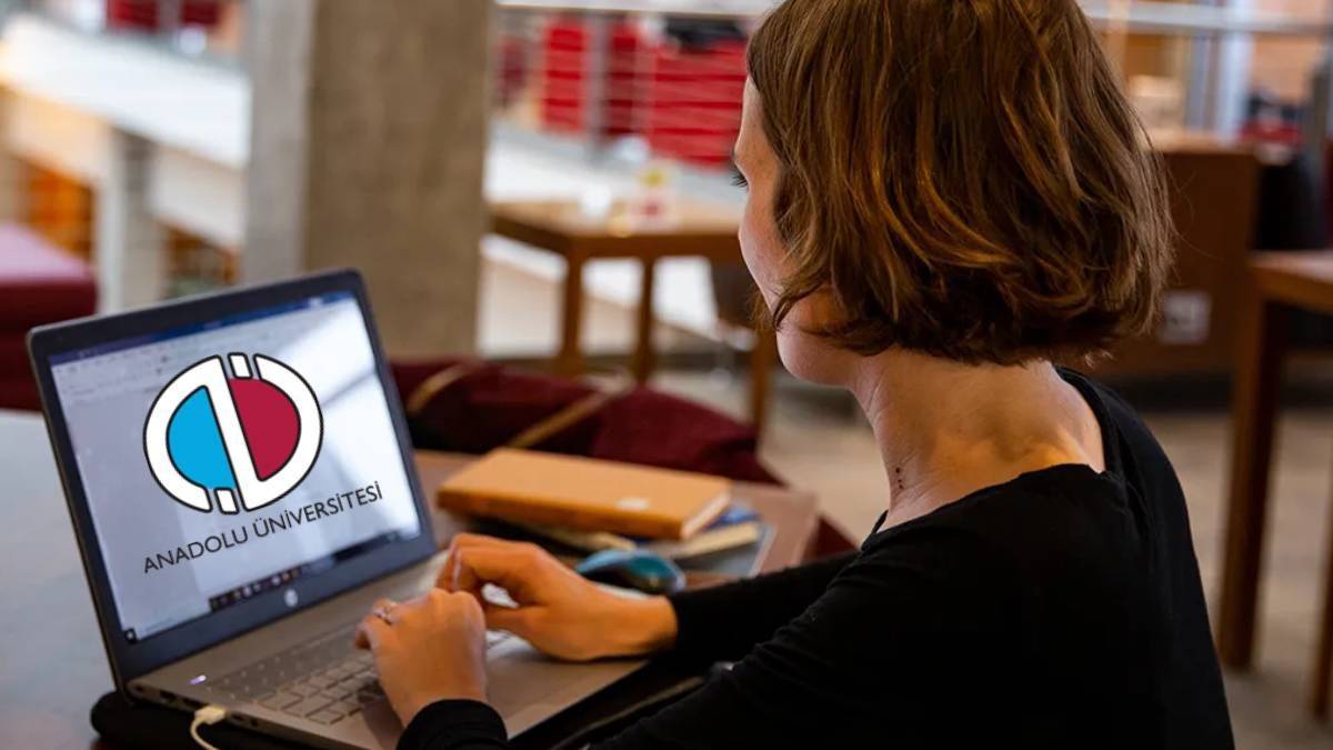 AÖF sınavında Tam ekrandan çıkılırsa ne olur? Yeni bir internet sekmesi açılırsa sınav iptal mi olur?