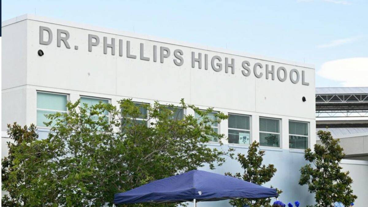 Öğrencilerinden 'ölüm ilanı' isteyen öğretmen kovuldu