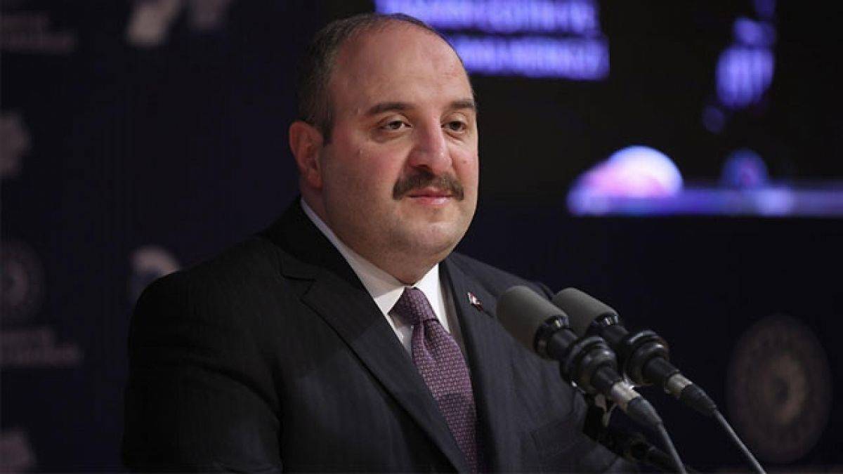 Bakan Varank: Türkiye yarın tek seferde 4 uyduyu uzaya gönderecek