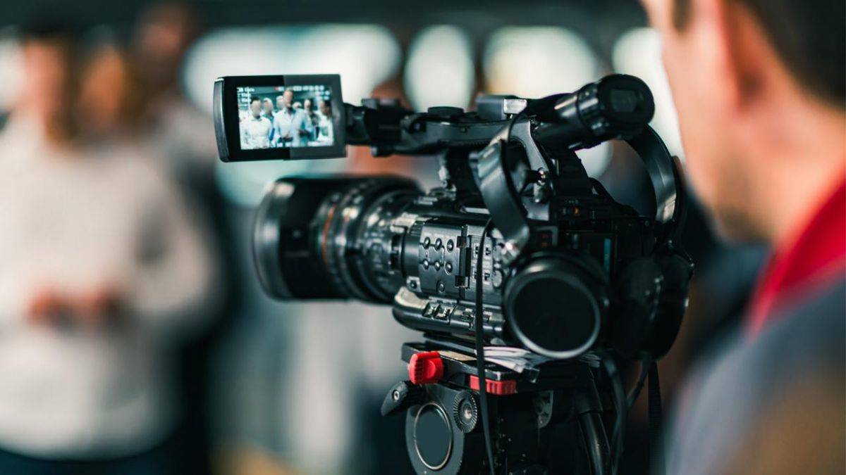 Iraklı kameraman çekim esnasında dağdan düşerek hayatını kaybetti