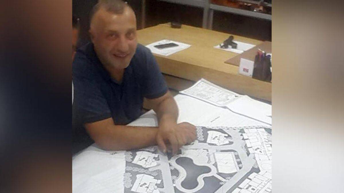 İnşaat bekçisi müteahhidi tüfekle öldürdü