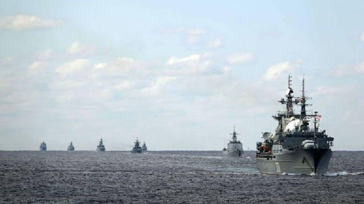 Rusya Pasifik donanmasını yüksek alarm durumuna geçirdi