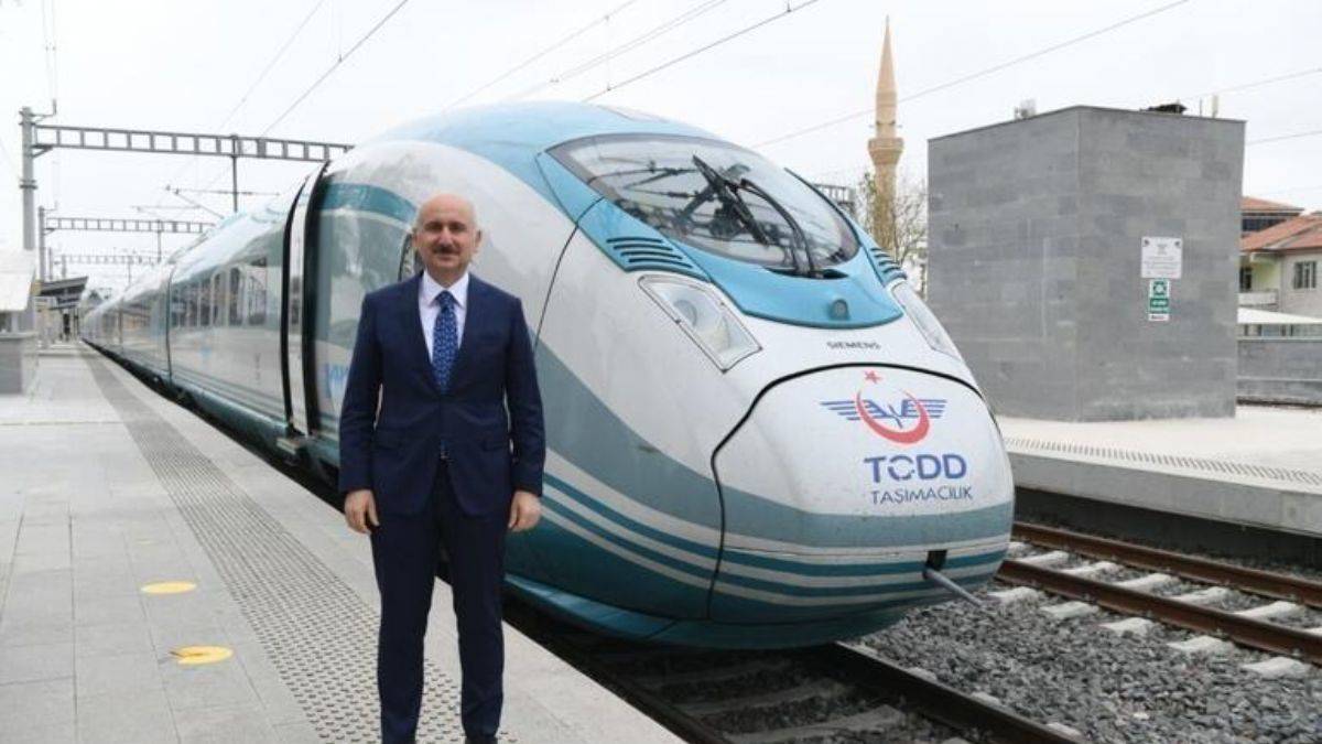 Ankara-İstanbul süper hızlı tren ile 89 dakika!