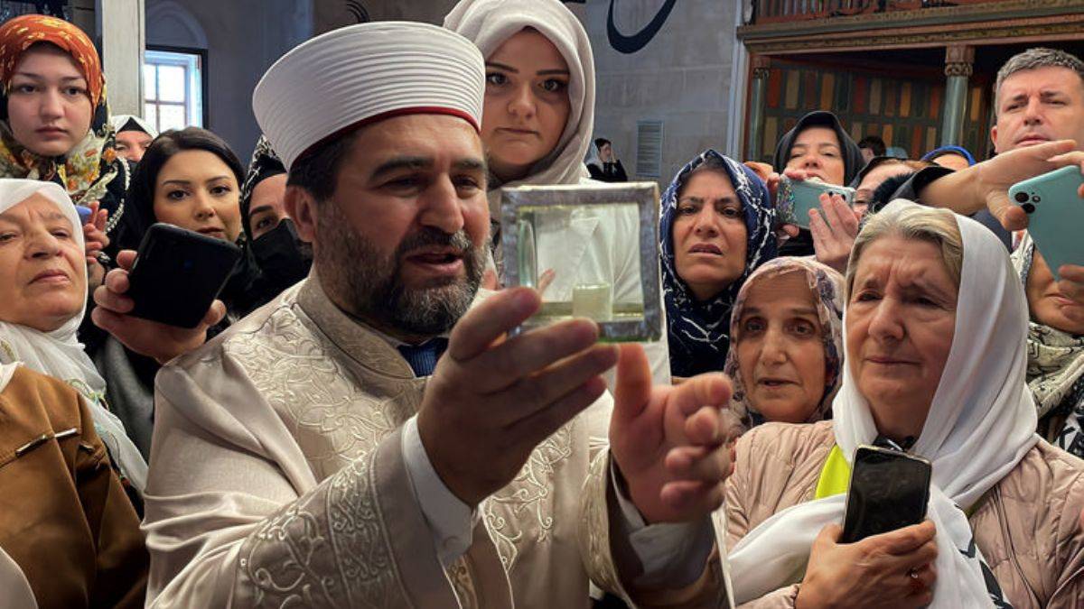 Sakal-ı Şerif yeni muhafaza kutusunda