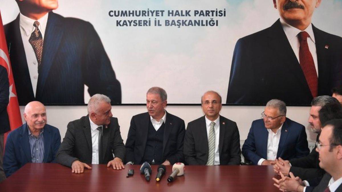 AK Partili Akar'dan CHP ve İYİ Parti ziyareti