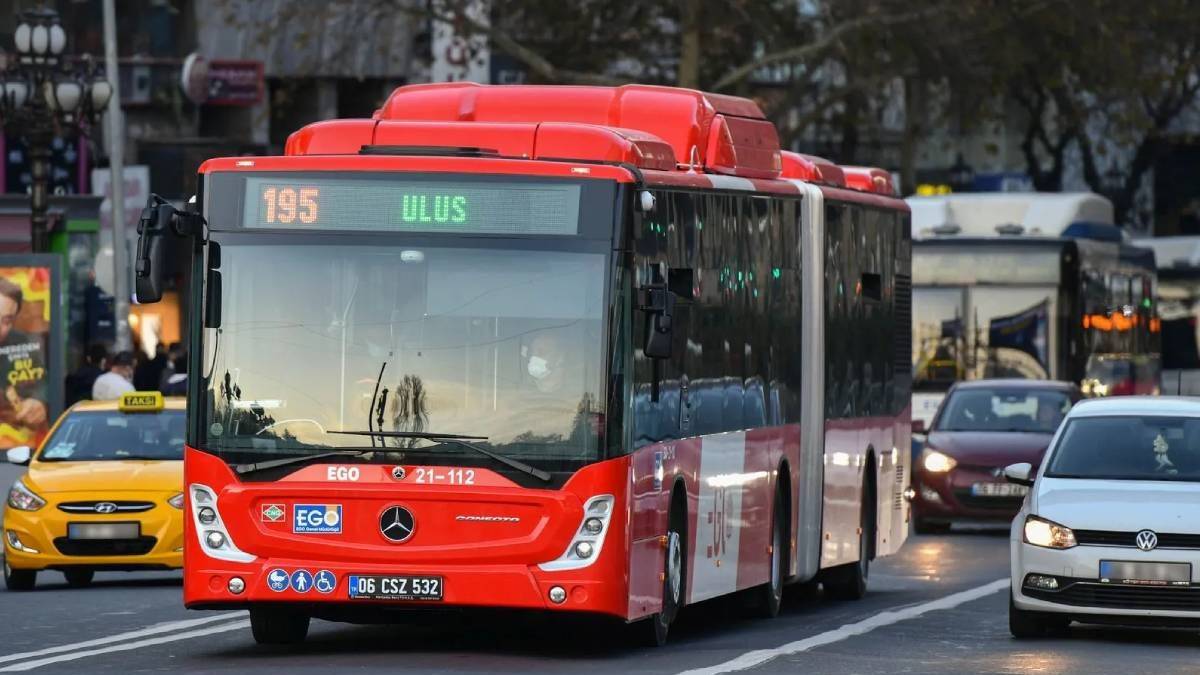Arefe günü Ankara'da otobüsler bedava mı? 20 Nisan (bugün) Ankara'da EGO otobüs, metro, Başkentray ücretsiz mi?