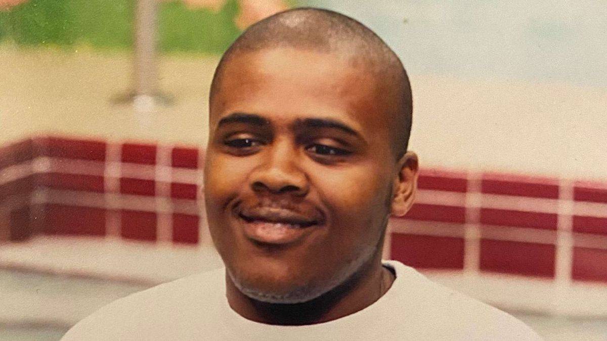 ABD hapishanesindeki siyahi mahkumu böcekler yedi!