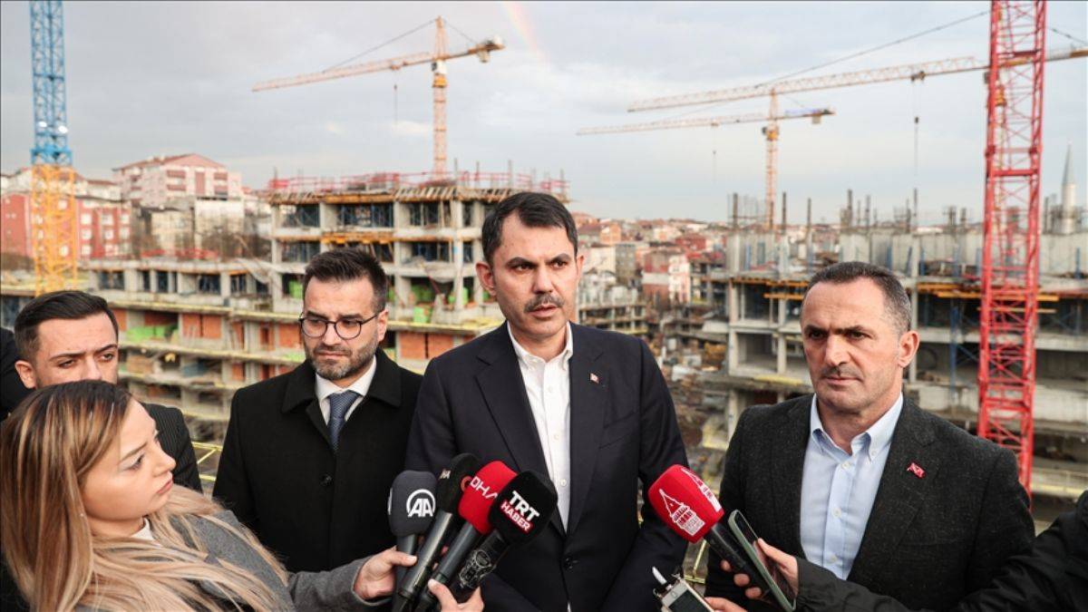 İstanbul'da düğmeye basıldı; Bakan Kurum ilçe ilçe saydı