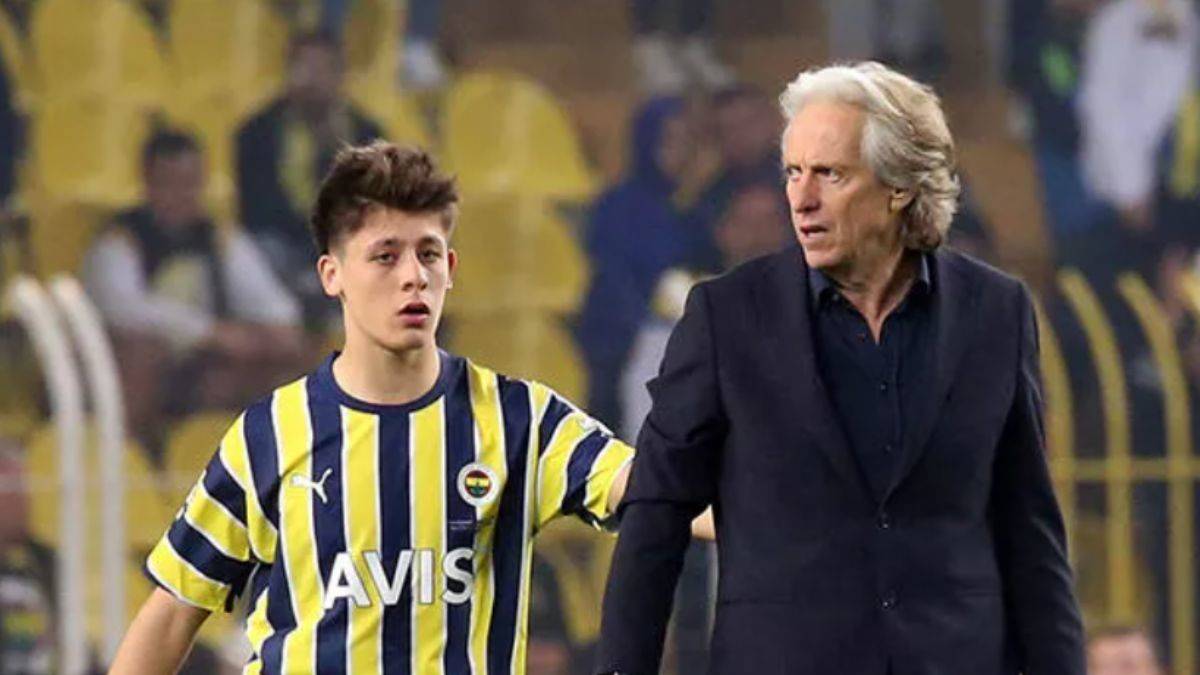 Jorge Jesus kızdı, Arda Güler uzaklaştırdı