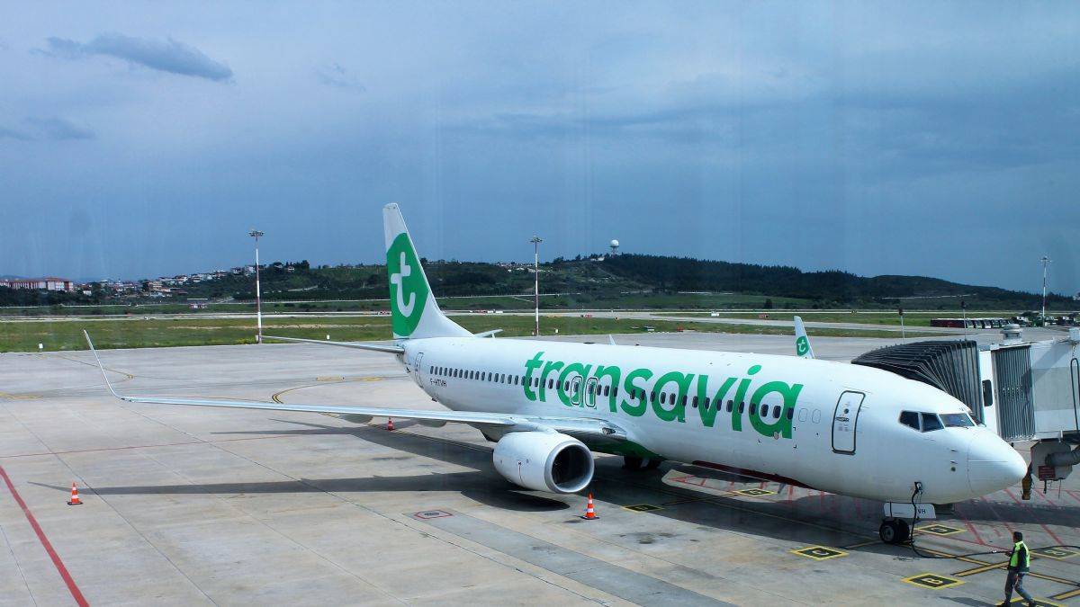 İzmir Adnan Menderes, Transavia’nın ilk Paris uçuşunu karşıladı